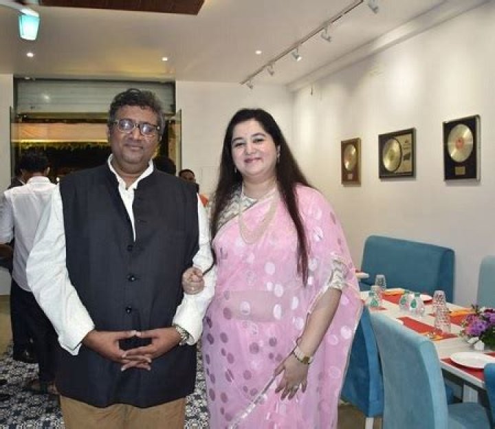 Adinath Mangeshkar Wiki & Bio