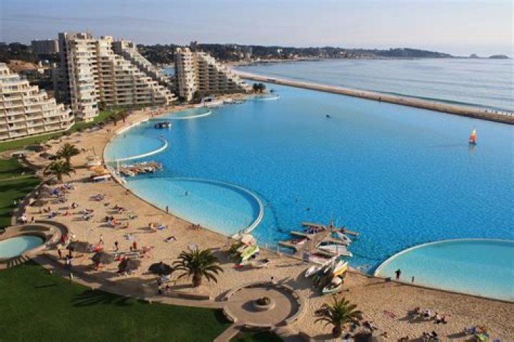 Amazing Pools San Alfonso Del Mar
