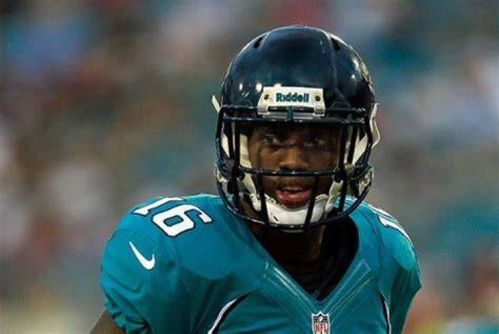 Antonio Dennard wiki