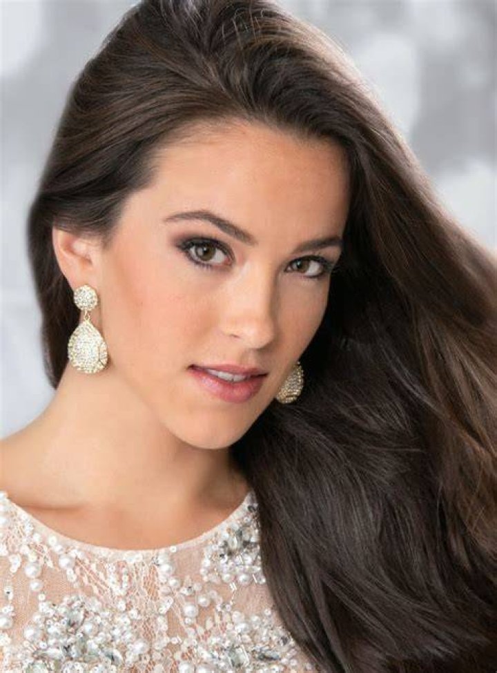 Caroline Lunny Miss Massachusetts