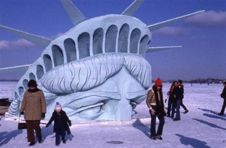 Elaborate Pranks Liberty People