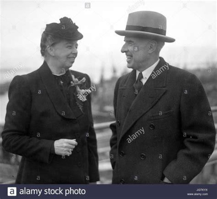Eleanor Roosevelt And Edward Bernays