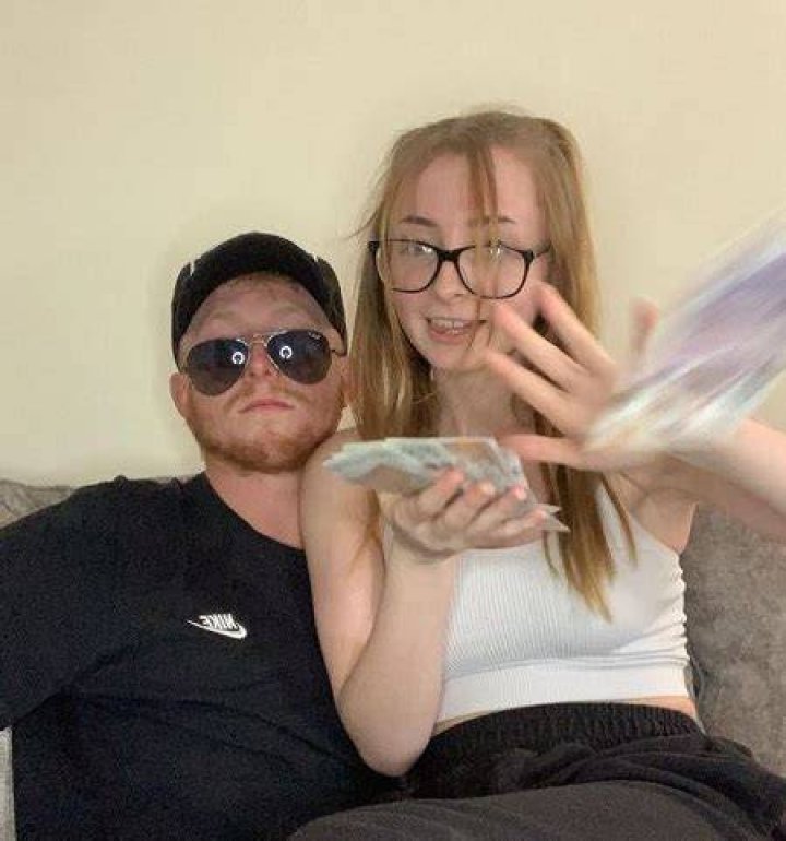 Erin Sanaghan Boyfriend Name & Relationships