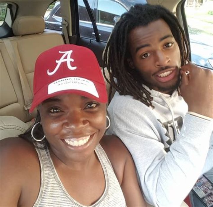Harris with his mother Tianna Hicks