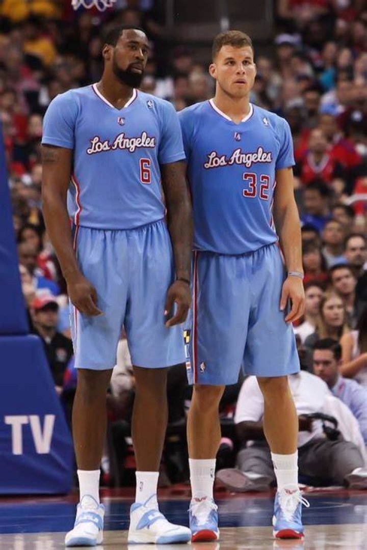 How tall is Blake Griffin