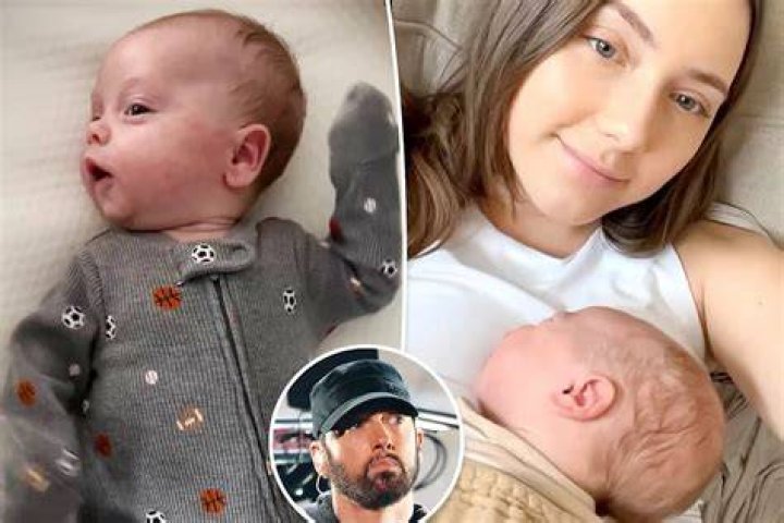 Jade Scott has a son named Oliver