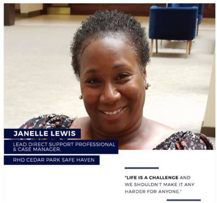 Janelle Lewis bio