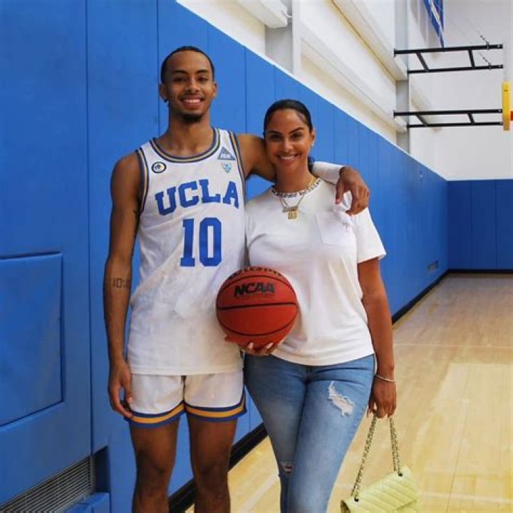 Johanna Leia with her son Amari Bailey