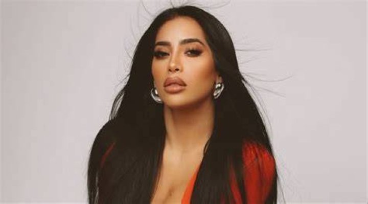Kim Shantal Net Worth Income & Lifestyle