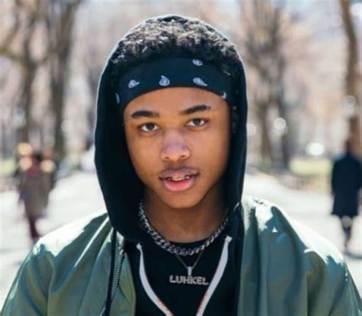 Luh Kel Wikipedia, Biography & Early Life (Education)