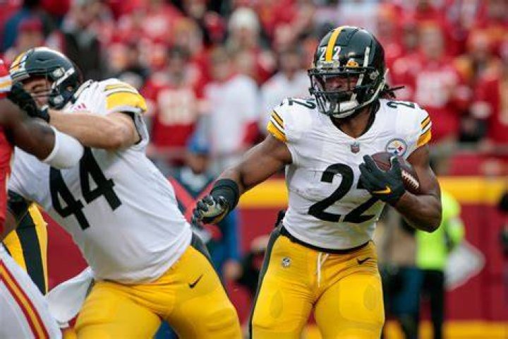 Najee is a football running back