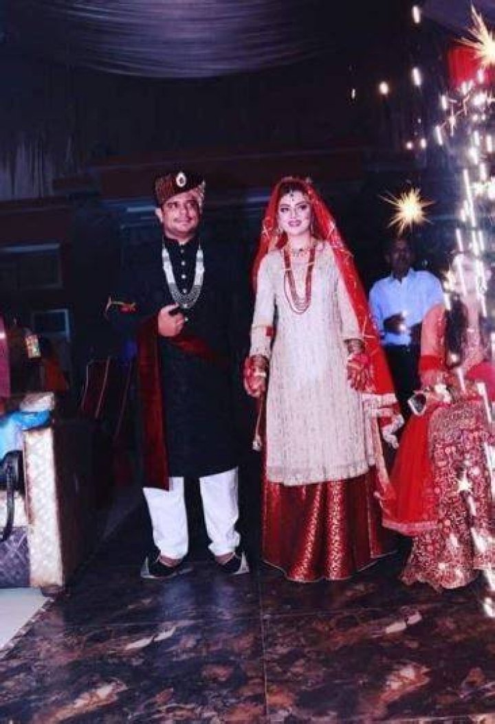 Rida Isfahani marriage photo