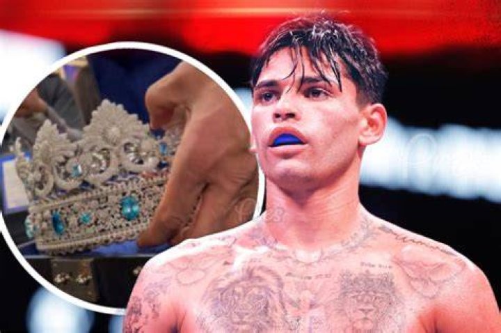 Ryan Garcia To Rock Iced-Out Crown For Devin Haney Fight