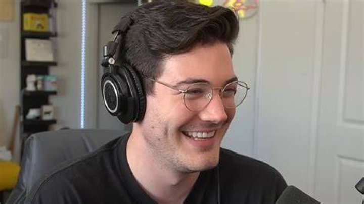 Ted Nivison starred in Good Stuff Season 2