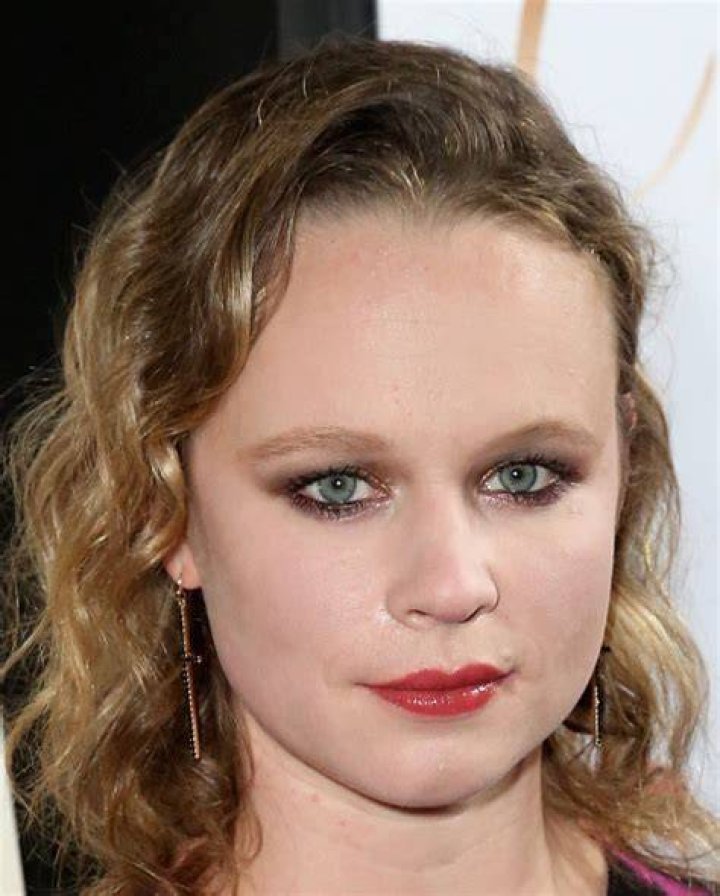 Thora Birch Net Worth