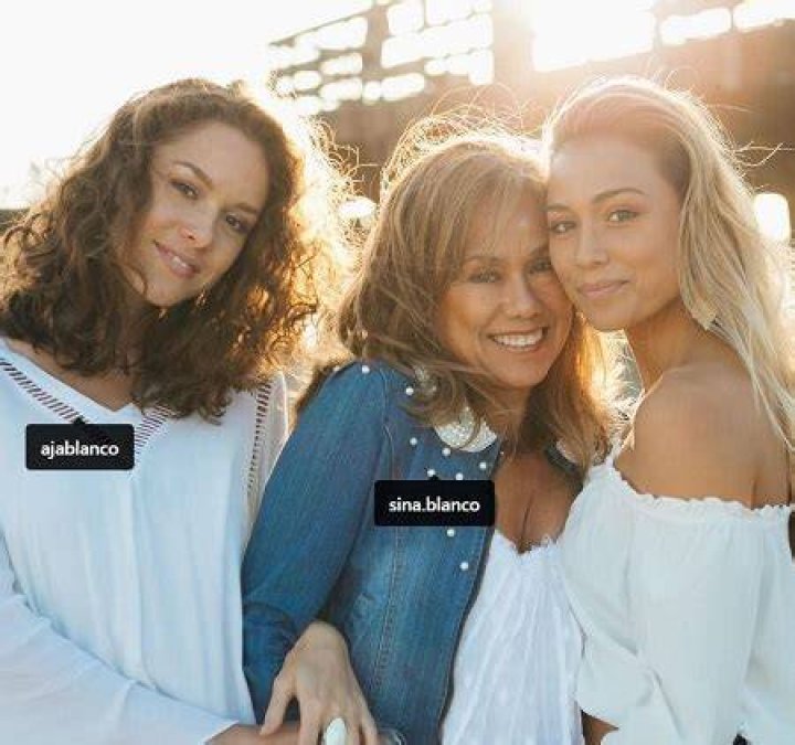 Tia Blanco with her sister and mother