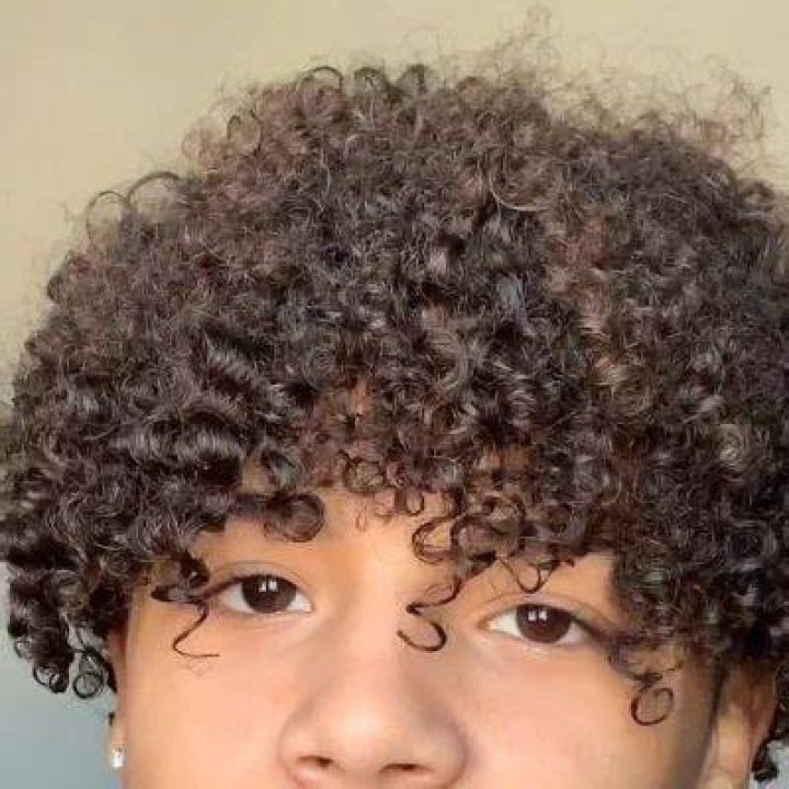 Vallyk Age | Wiki, Net worth, Bio, Height, Girlfriend?, Real Name|