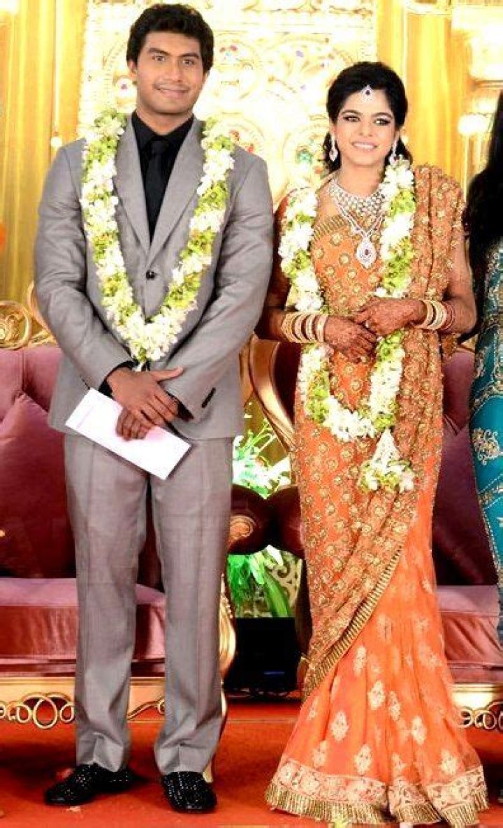 Vanangamudi and Kanikha Kumaran