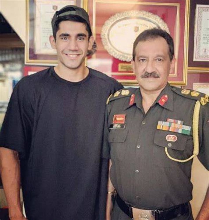 Varun Sood parents Anjali Sood and Vineet Sood