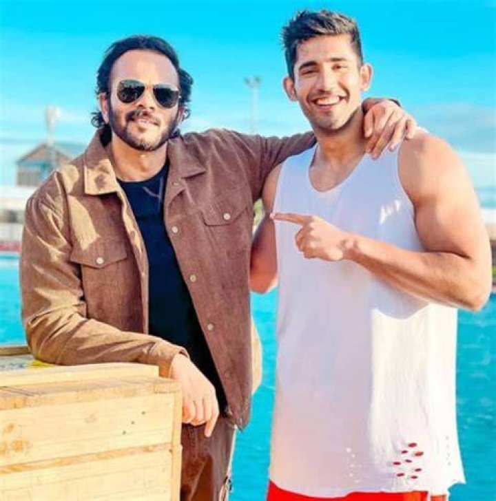 Varun Sood with Rohit Shetty on the sets of Khatron Ke Khiladi season 11